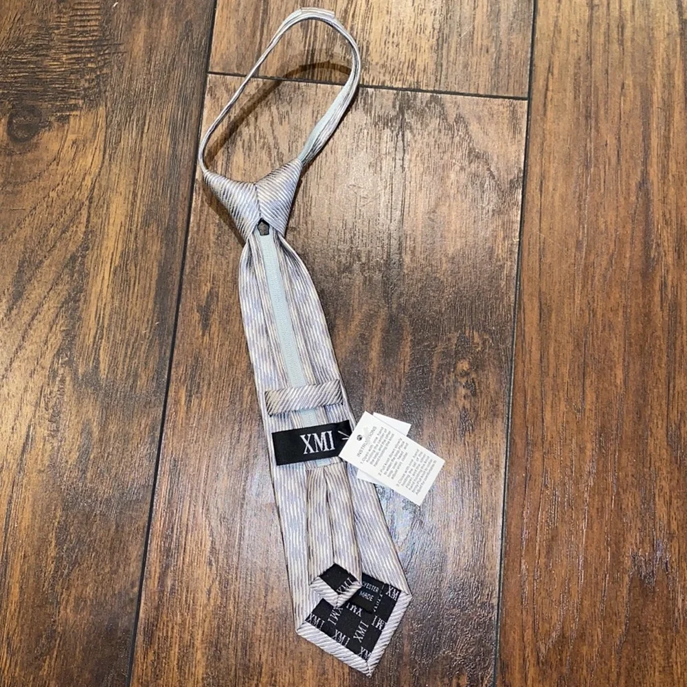 XMI Adjustable Zipper Tie